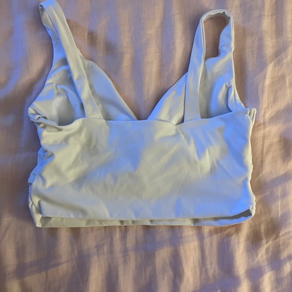 Halara Twist Crop Sports Bra Top - White - Medium - Picture 2 of 4